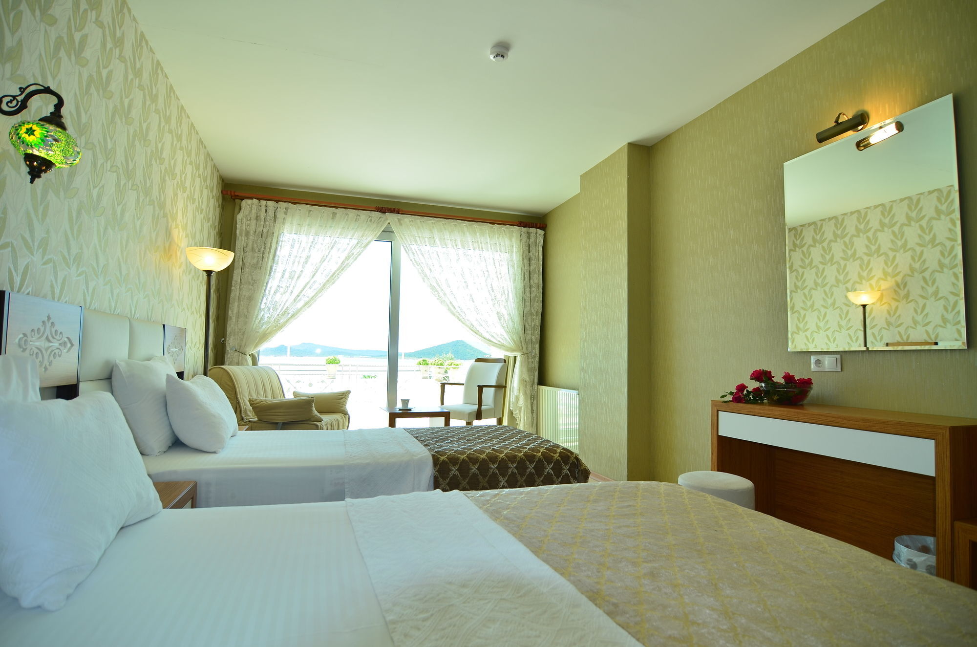 Cunda Kivrak Hotel Айвалик Екстер'єр фото